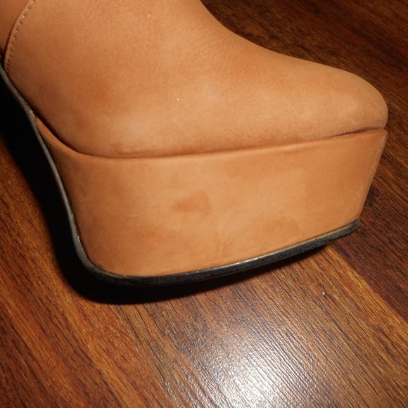 NIB Schutz Platform Nubuck leather boots, 7.5 - Picture 7 of 10